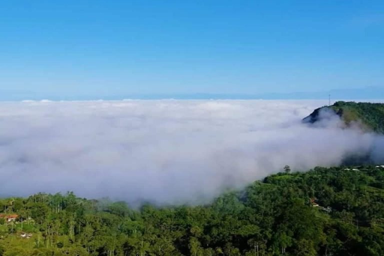 Eden Glamping Melgar, Colombia 4