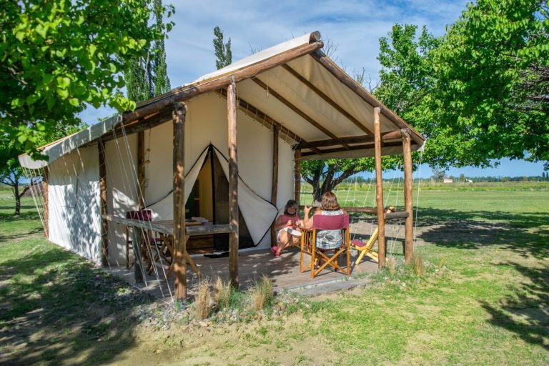 Entreacequias Carpa exterior de dias