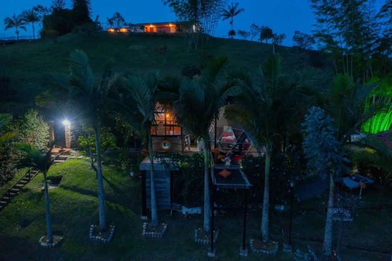 Glamping Monte Carlo, Antioquia, Colombia 13