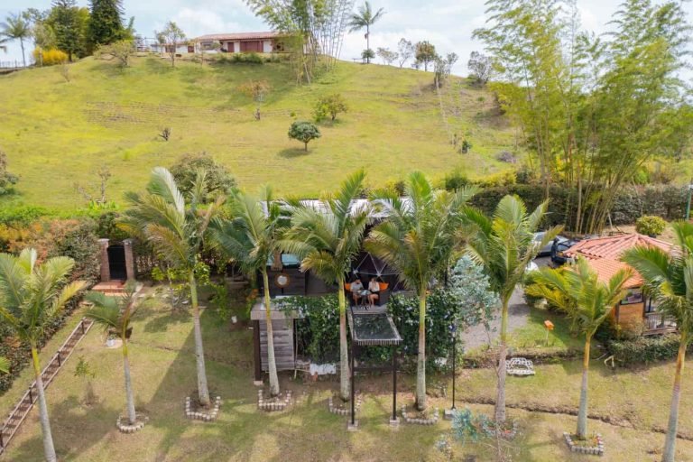 Glamping Monte Carlo, Antioquia, Colombia 14
