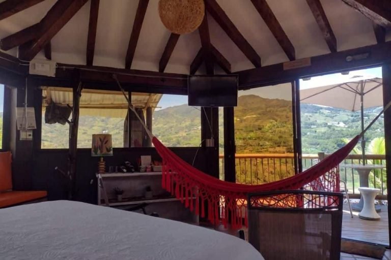 Glamping Monte Carlo, Antioquia, Colombia 8