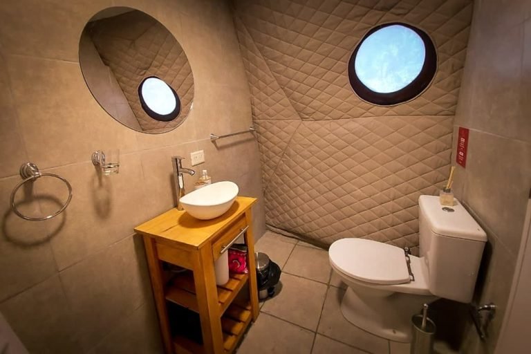 Hostel Valhalla & Glamp, Bariloche 4-min