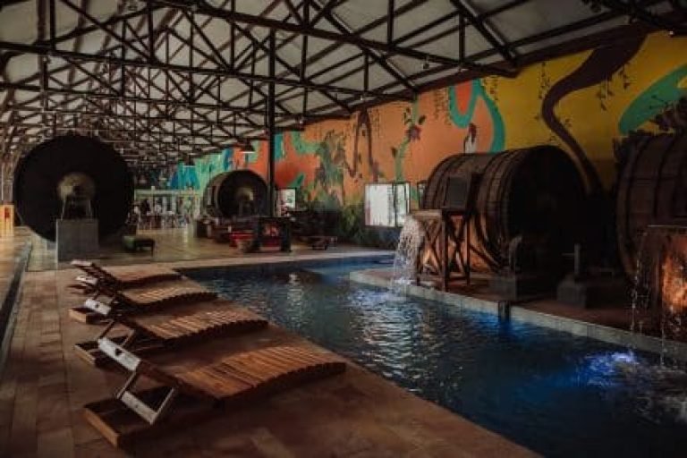 Momora Misiones piscina