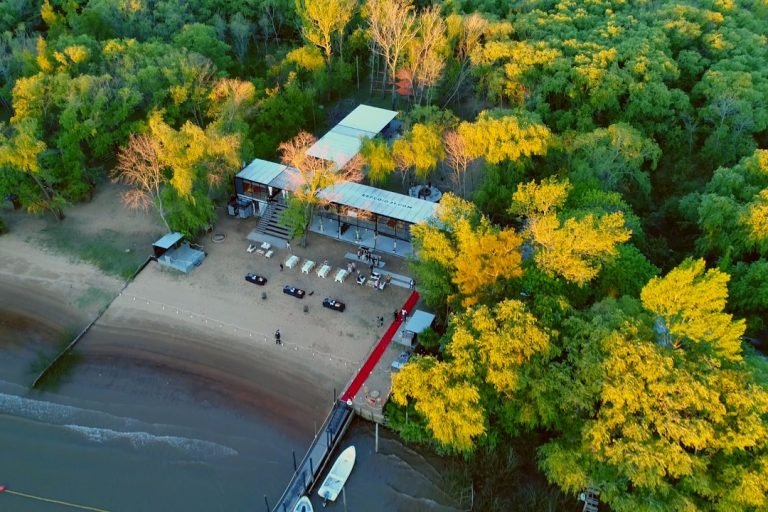 Refugio 31 Amarillo drone