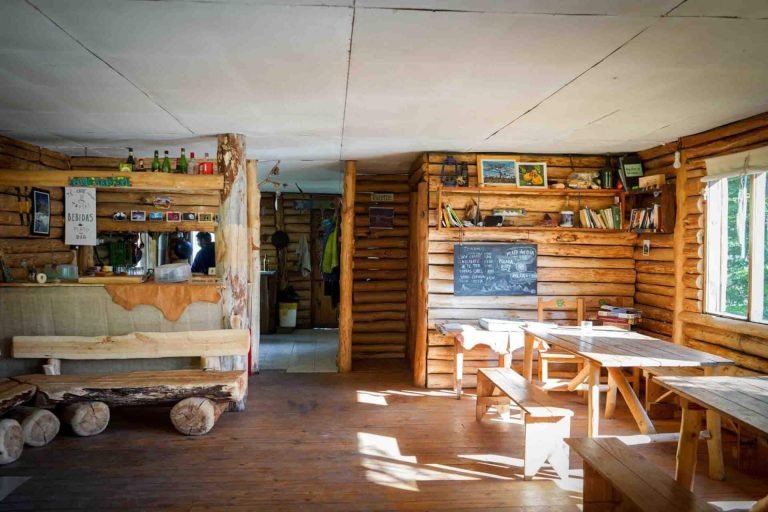 Refugio Piedra del Fraile, El Chaltén, Santa Cruz 3-min