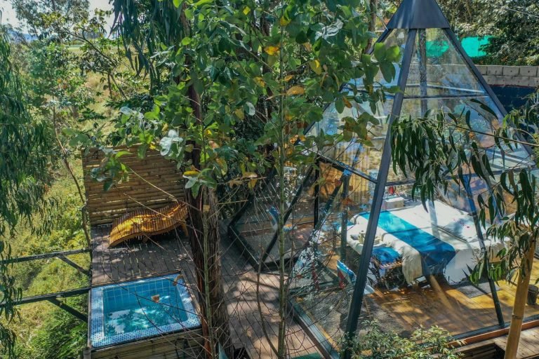 Samay Collections, Tababela, Ecuador 7