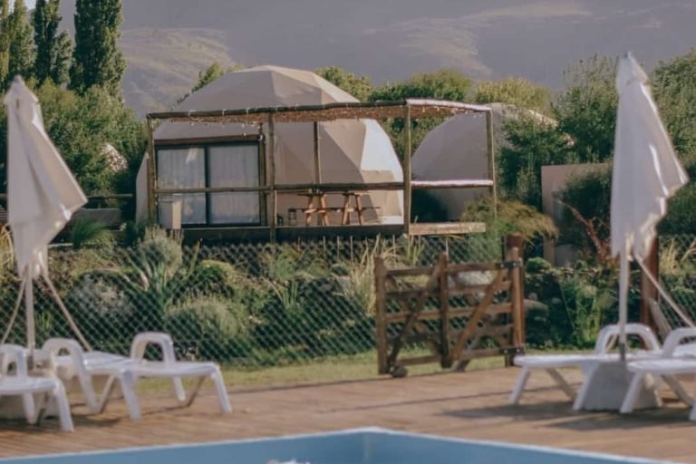glamping puente blanco piscina domo